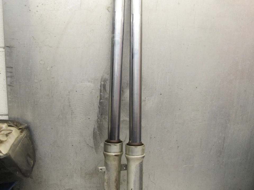 1984 Yamaha XT250 Enduro Front Forks Shocks Legs Tubes - Image 3 of 4