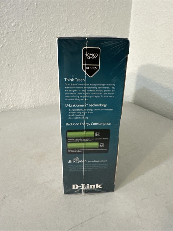 D-Link 5 Port Fast Ethernet Switch Model:DES105 H/W Ver:C4 Brand New / Sealed - Image 3 of 4
