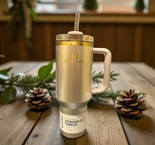 Stanley 40 Quencher Tumbler - Prosecco Shimmer *NIB & Ready to Ship*