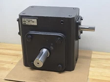 Worldwide Electric Speed Reducer, Gear Box HdRS325-20/1-L, 20:1 Ratio