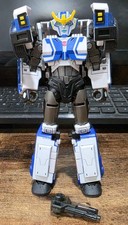 CUSTOM Transformers Legacy Evolution Strongar...