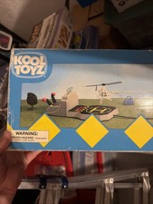  Kool Toyz Chopper Command Helicopter Set 2000 
