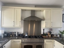 Kitchen Shaker Units, built in fridge, Granite Countertops and dishwasher