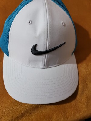 Nike Embroidered White Classic Golf Adjustable Cap Hat Nike Golf Cap Hat White Mens One Size Adjustable Embroidered  main image 3