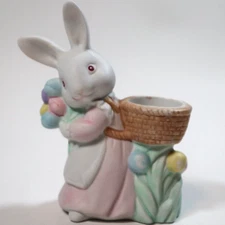 VTG 1990 Artmark Easter Bunny Rabbit Pink Figurine Fine Porcelain Bisque Spring