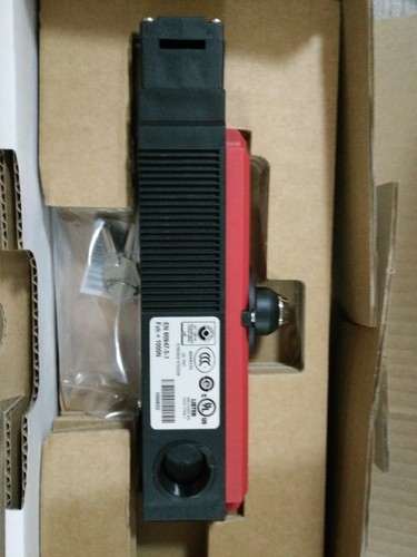 Sicherheitsschalter TP3-4141A024MC1844 - Mit Verriegelung, M20 X 1,5