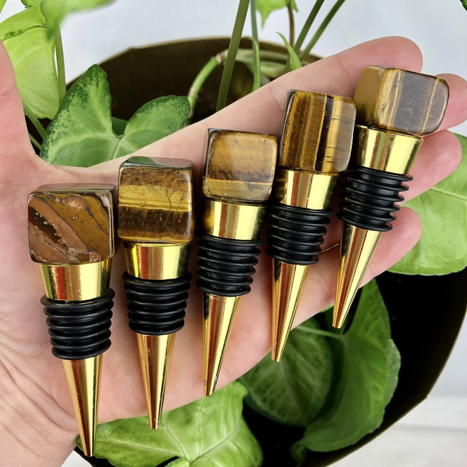 Tapón de botella de vino chapado en metal dorado cuarzo cristal corte cuadrado ojo de tigre Foto 3 de 4