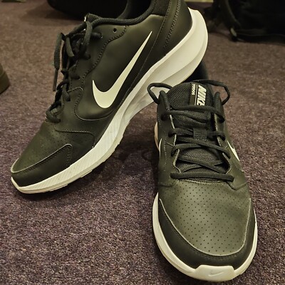 nike todos mens trainers