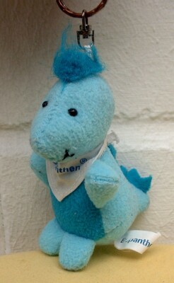 SCHLÜSSELANHÄNGER Bepanthen Drache, Blau, 8cm, Plüschtier, Werbefigur