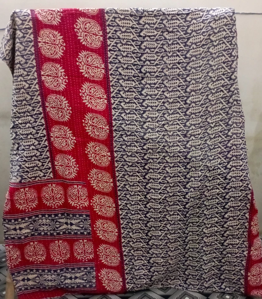 Vintage Kantha Quilt Bohemian Handmade Patchwork Bedspread Blanket Throw - Image 2 of 2