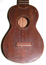 VINTAGE 1930s GRETSCH MAHOGANY SOPRANO UKULELE ORIGINAL TUNERS GREAT TONE RARE