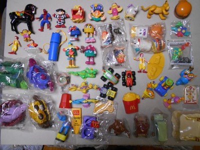 MC DONALD HAPPY MEAL 60 x (2)