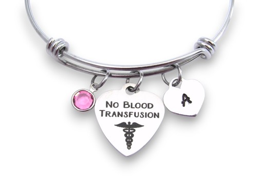 Pulsera médica sin transfusión de sangre con inicial y piedra de nacimiento, regalo personalizado - Imagen 3 de 6