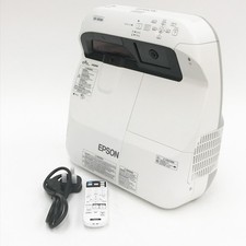 Epson EB-585Wi Projector 3,300 ANSI Lumens 1098 Lamp Hours Used + Remote