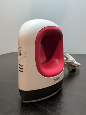 Cricut EasyPress Mini CHP050A1 Iron | Raspberry Color  | TESTED WORKING