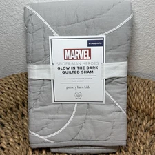 POTTERY BARN KIDS MARVEL SPIDER-MAN HEROES GLOW-IN-THE-DARK QUILTED SHAM STND