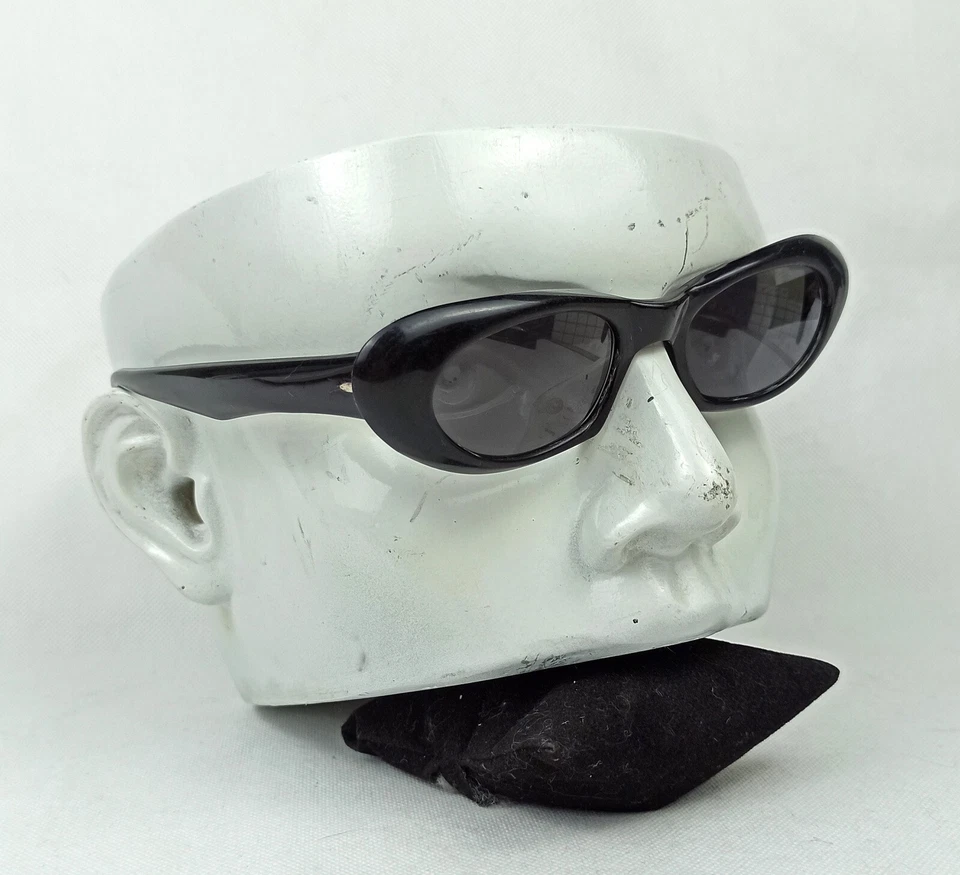 50s CAT Sunglasses Vintage Mid-Century Thick Acetate BLACK Frame SOLONOVA ITALY - Image 2 of 4