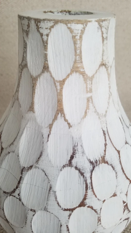 ***Beautiful*** Carved Divot Resin wood look Vase White Rustic Worn 9" H x 6" W - Image 3 of 4