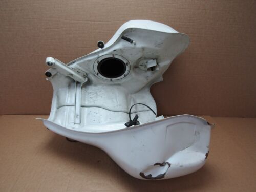 BMW R1150GS Adventure 2005 41,869 miles petrol fuel tank #dented# (7391) - Picture 14 of 16