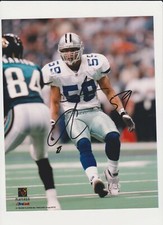 DAT NGUYEN  DALLAS COWBOYS  AUTOGRAPHED 8 X 10  PHOTO CREASED