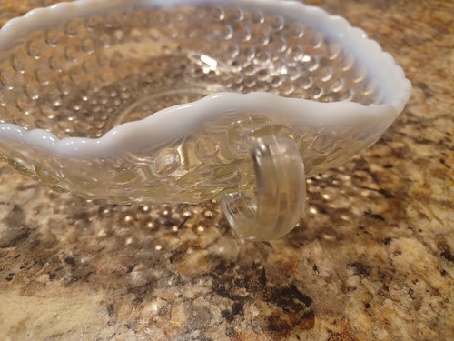 Vintage AnchorHocking Moonstone CLEAR Hobnail Strawberry Handled Candy Dish MCM - Picture 4 of 8