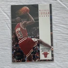 SkyBox 1992-93 Michael Jordan #31 Chicago Bulls Basketball Card