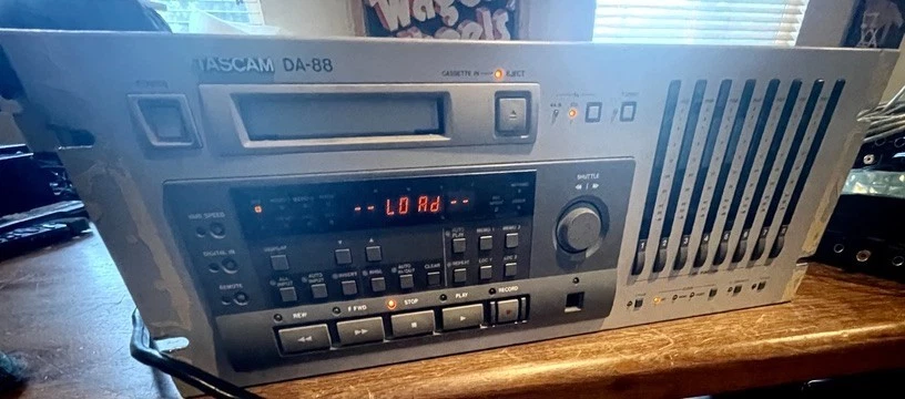 Tascam DA-88 8 Track Digital Multitrack READ - Image 3 of 4