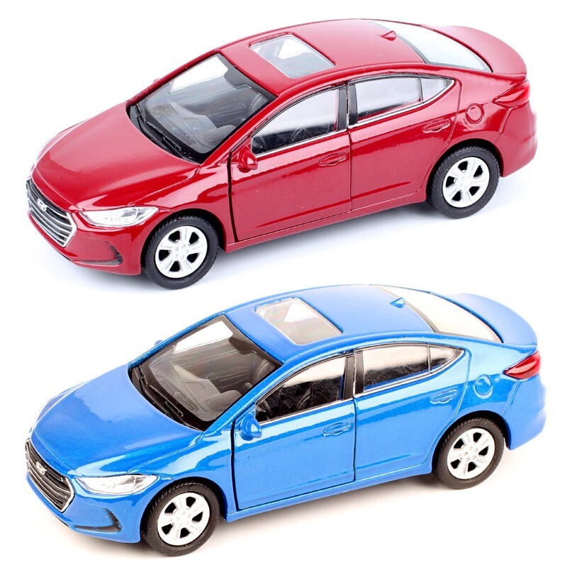 Hyundai Elantra ミニカー ３台セット Welly 1/36 Scale Hyundai Elantra Die Cast Car Model Toy Pull Back