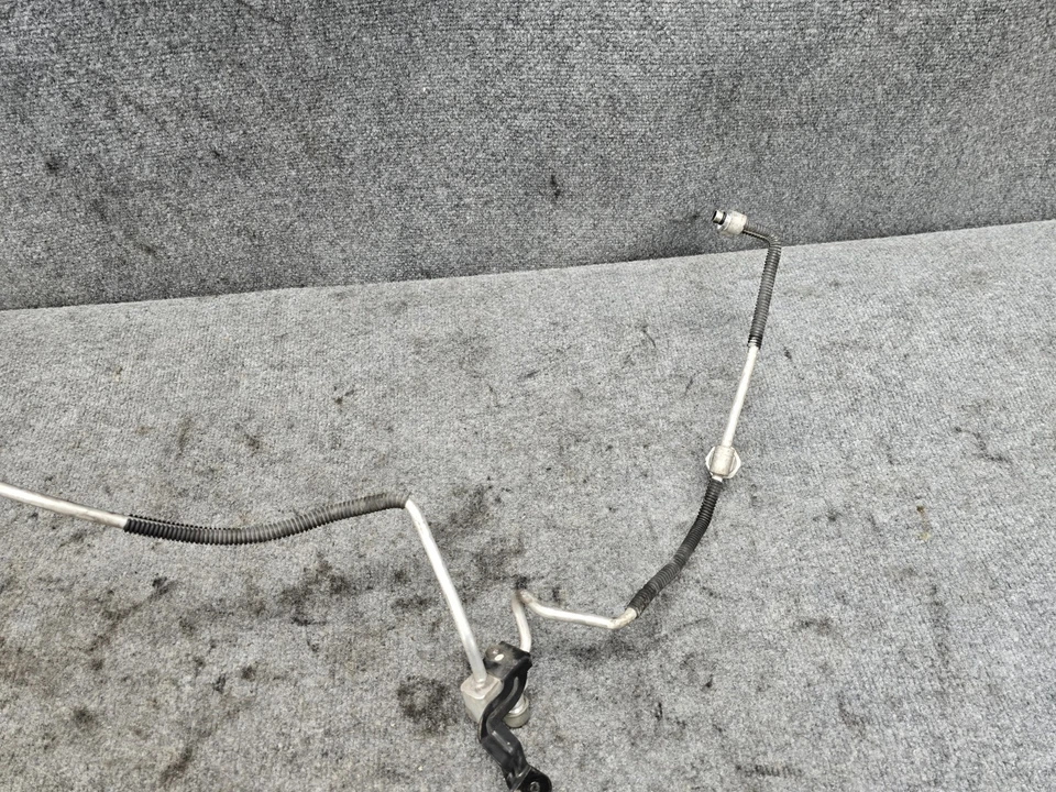 Manguera de tubo de aire acondicionado Lexus IS300 2001-2005 OEM AC Foto 4 de 4