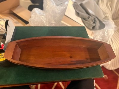 Gibson Everyday Wood Bread Tray 24 Inch Long Boat Shaped Serving Platter Dish 