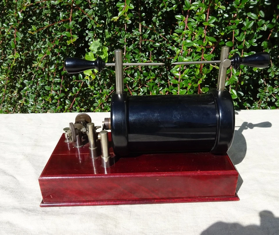 Alter Funkeninduktor 6 V - Bild 4 von 4