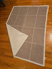 Frontgate Faux Fur  Suede Bed Throw Blanket Tan White  50x70" Soft EUC 