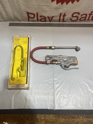 #ad Vintage Parker Hannifin Automatic Tire Inflator Pressure Gauge No 730D $75.00