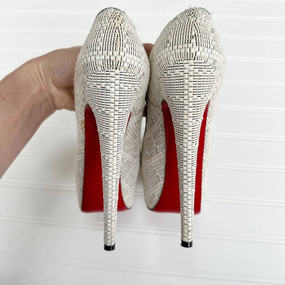 Christian Louboutin Rafia Narciso Plataforma Y2K Vintage Bombas Negro Blanco Foto 3 de 4