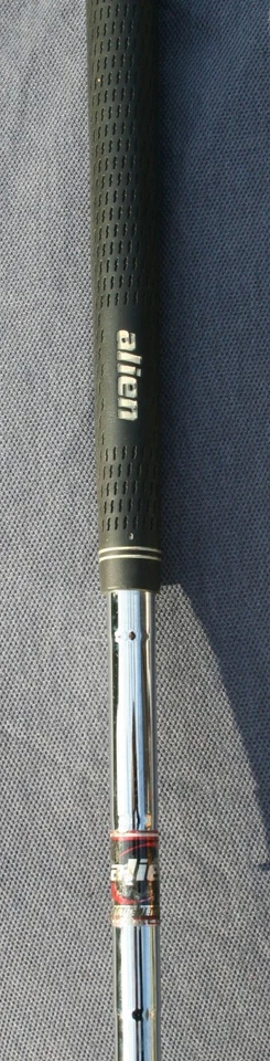 Alien Tour staff # 5 Iron with Stiff Steel Shaft - Image 3 of 3