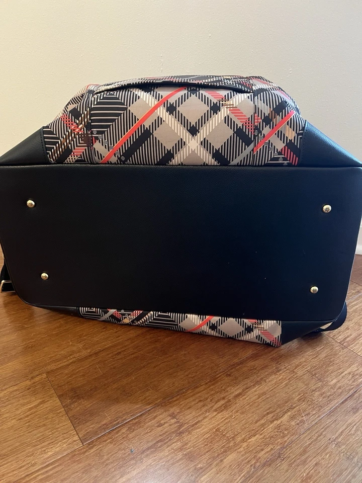 Vera Bradley Weekender Bag  - Image 4 of 4