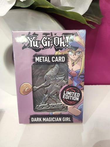 Magicienne des tenebres dans Cartes Yu-Gi-Oh! à l'unité