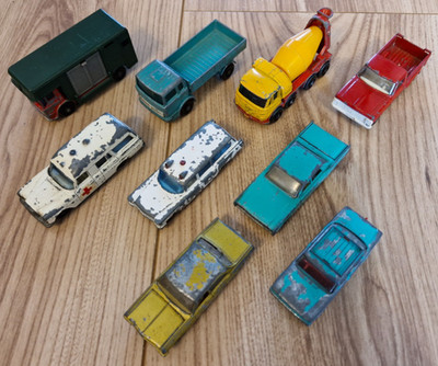 Restposten X9 Matchbox Lesney Regular Wheels Set Konvolut: Foden, Mercedes, Ambulance