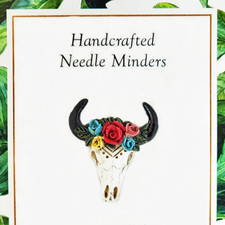 Georgia's SOUTHWESTERN COW SKULL Magnetic Needle Minder by Canvas Bling