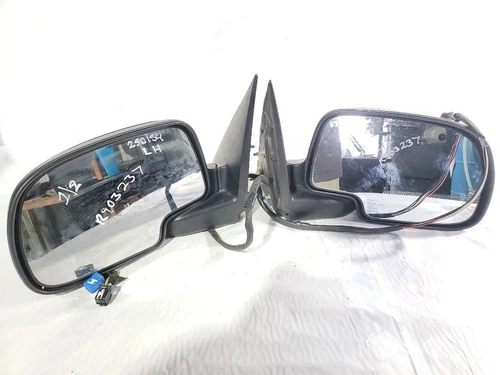 2007 Chevrolet Silverado 3500 OEM Pair Of Side View Mirrors 