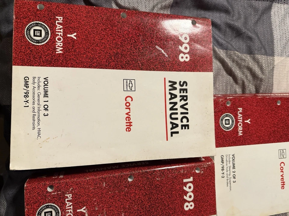 1998 Corvette C5 заводской GM сервис ремонт руководство полный комплект 3 тома - Изображение 4 из 4