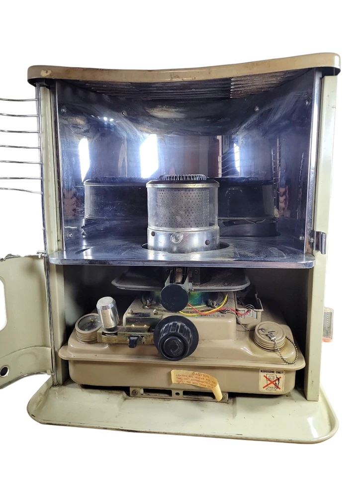 Antigo aquecedor de querosene Sanyo OHR G23H - Imagem 2 de 4