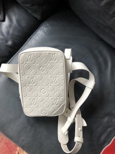 louis vuitton side satchel