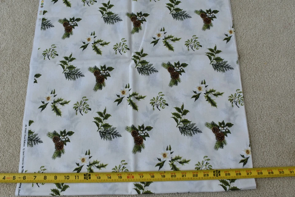 Por 1/2 yarda, verdes y flores de invierno en blanco, al principio/Jason Yenter, P4626 Foto 3 de 4