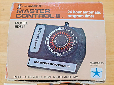 Intermatic Master Control II 2 Electric 24hr Program Timer Model ED811B VTG NOS