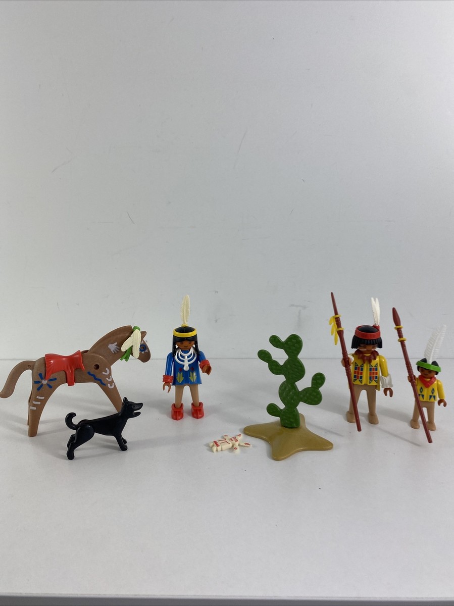 PLAYMOBIL VINTAGE 3396 INDIAN FAMILY FATHER MOTHER BOY KACHINA