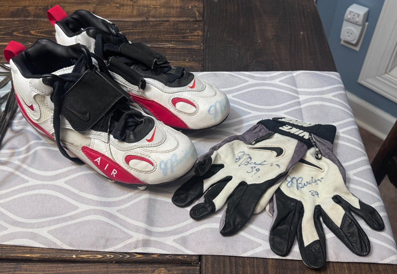 J.J.Birden SIGNED Game Used Lot: NIKE AIR sz 10 football cleats, gloves & photo
