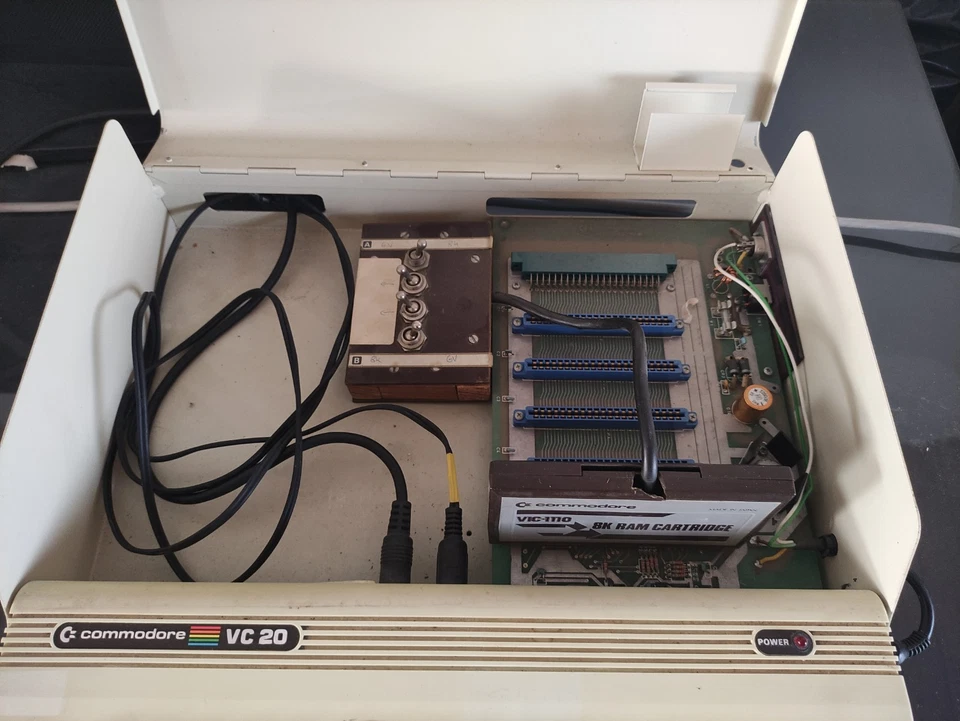 Commodore VC 1020 + VC20 selten retro vintage 8bit - Bild 4 von 4