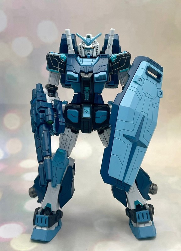 Gunpla model kit:  HGUC. RX-78F00  HMT Gundam High Mobility Type