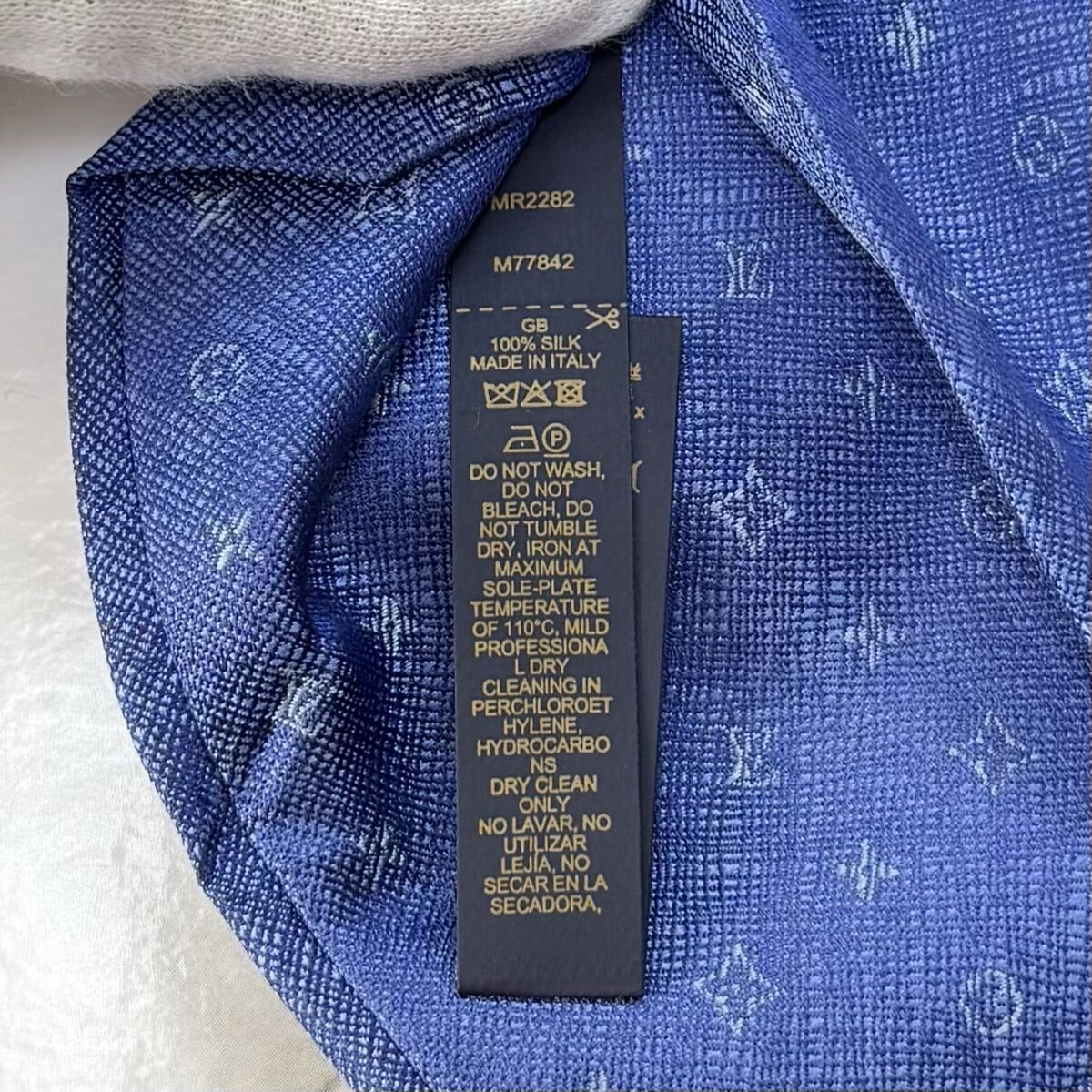 Excellent Condition    beautiful current model M7… - image 6